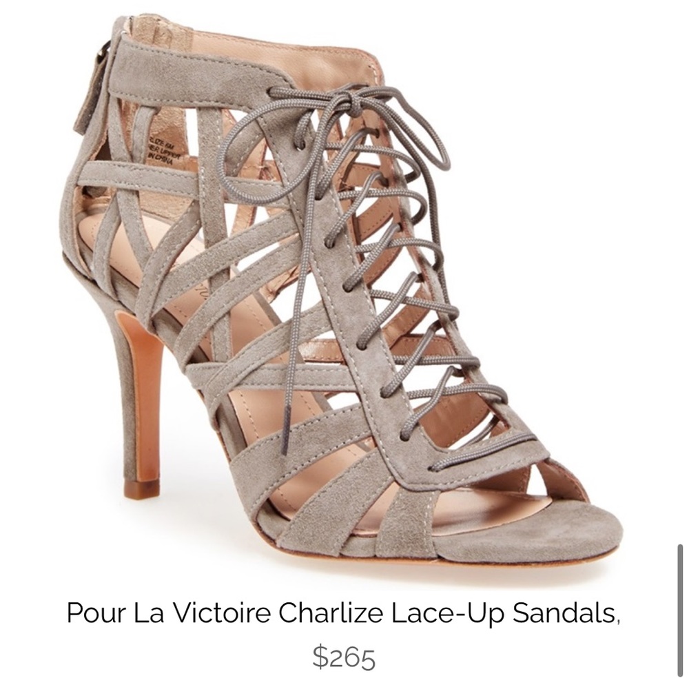Pour La Victoire heels